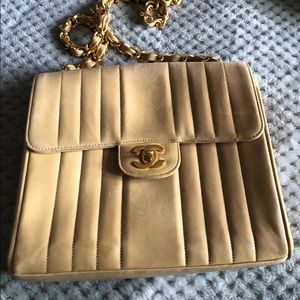 Classic CHANEL bag